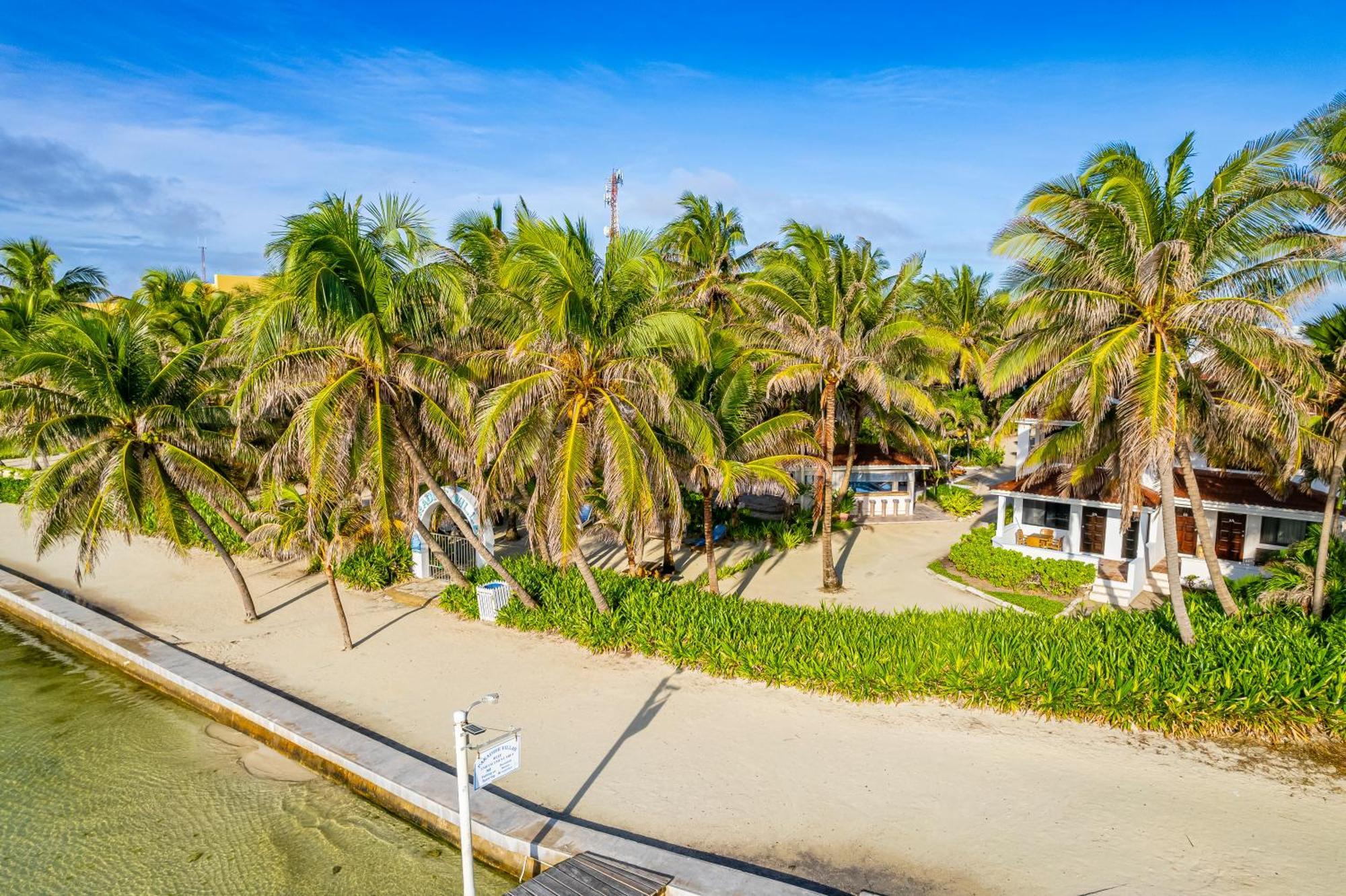 Tradewinds Paradise Villas San Pedro  Extérieur photo