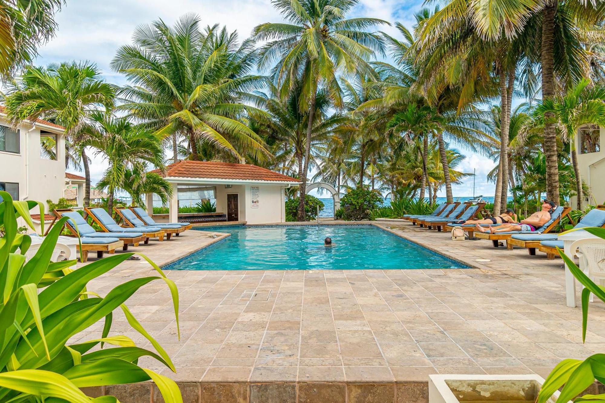 Tradewinds Paradise Villas San Pedro  Extérieur photo