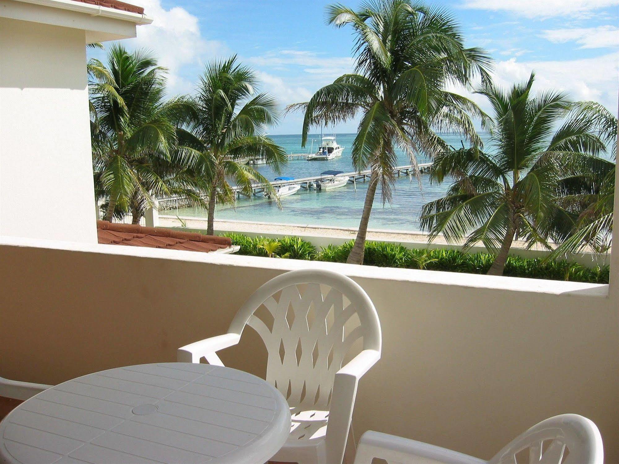 Tradewinds Paradise Villas San Pedro  Extérieur photo