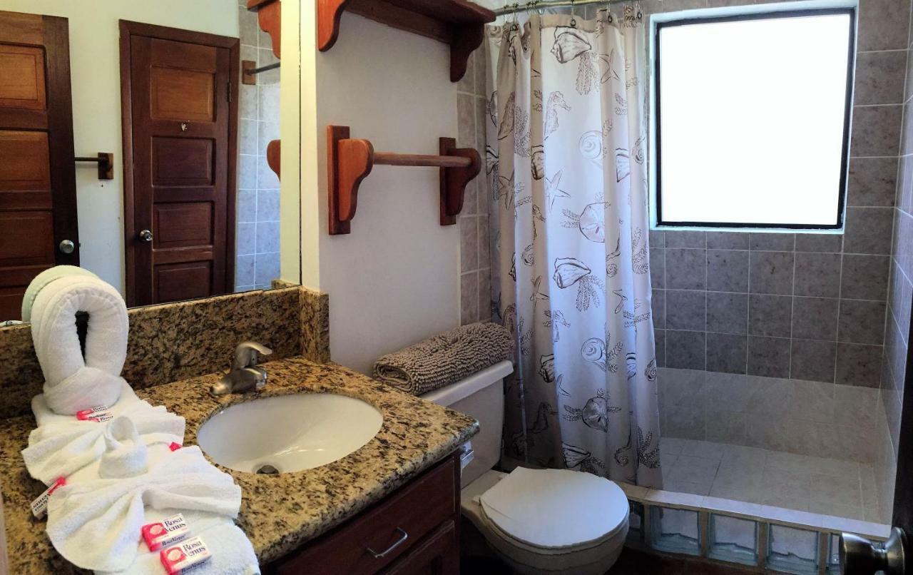 Tradewinds Paradise Villas San Pedro  Extérieur photo